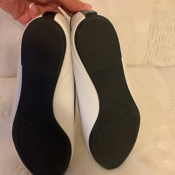 Fm/Ny black & White ballet flats - Picture 7 of 9
